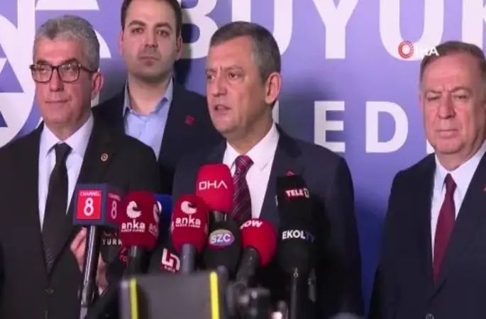 CHP olağanüstü kurultaya gidiyor