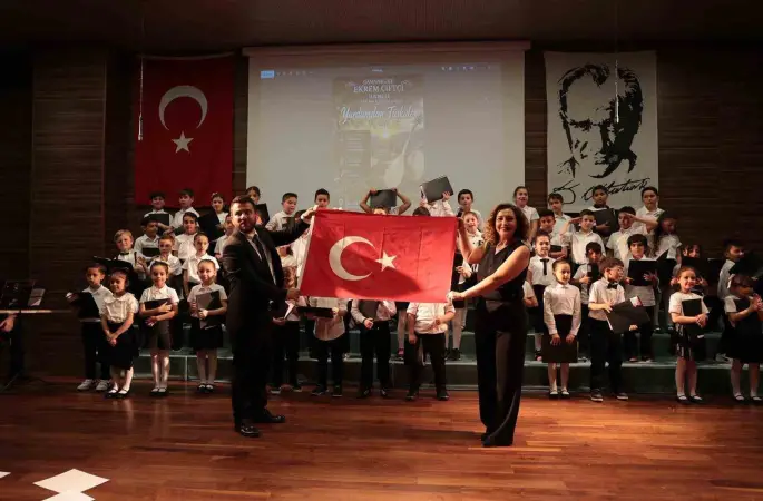 İncirliova’da minik seslerden türkü şöleni
