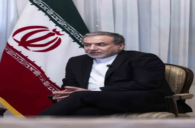 İran Dışişleri Bakanı Arakçi: "Avrupalı ve ABD’li yetkililer de dahil olmak üzere giderek artan sayıda ses, İran’a karşı savaşın haksız olduğunu haykırıyor"
