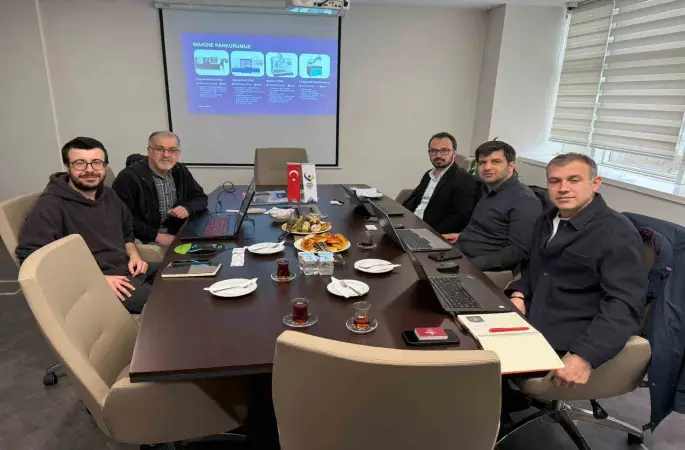 İş dünyasında stratejik iş birliği görüşmeleri
