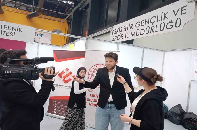 ’İşsizlik’ konulu komedi skeci İstihdam Fuarı’na renk kattı
