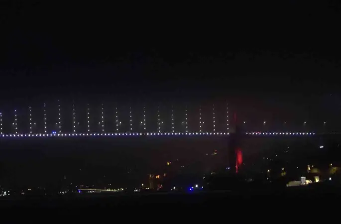 İstanbul’da yoğun sis etkili oluyor
