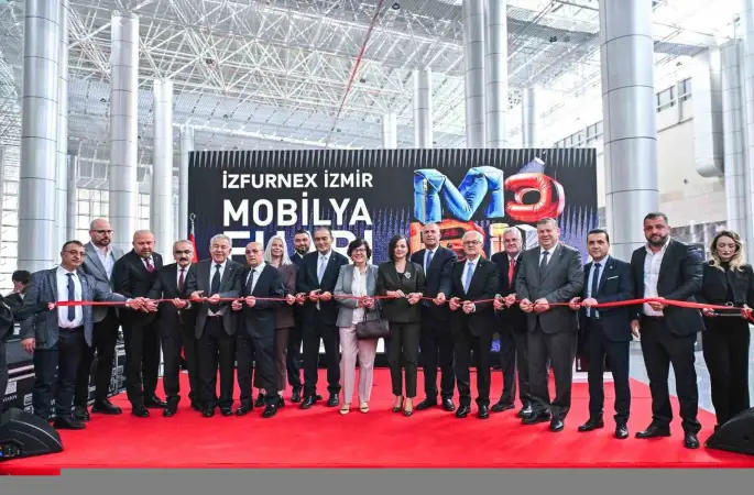 İZFURNEX 2026-İzmir Mobilya Fuarı kapılarını açtı
