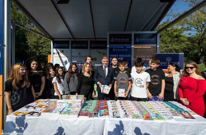 İZKİTAP - 7. İzmir Kitap Fuarı 17-26 Nisan’da Kültürpark’ta
