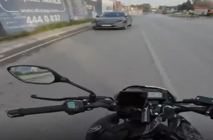 İzmir’de ters yönde ilerleyen sürücüye 10 bin lira ceza
