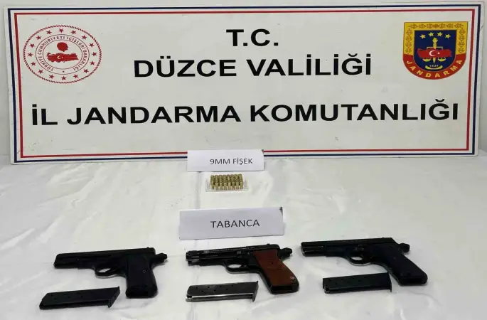 Jandarmadan ruhsatsız silah operasyonu
