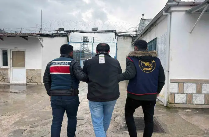 Jandarmanın uyuşturucu operasyonlarında 2 tutuklama
