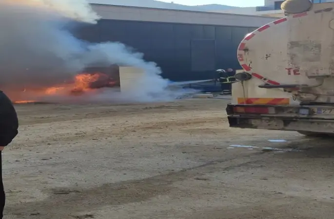 Jeneratör alevlere teslim oldu
