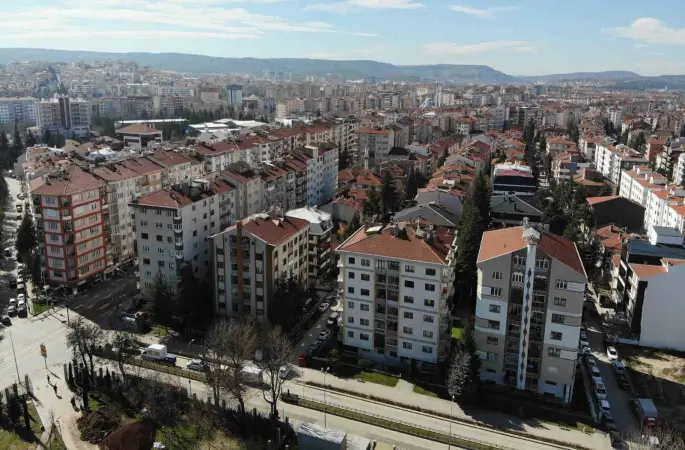 Jeopolitik gelişmeler ve altının yükselişi emlak piyasasını etkiledi
