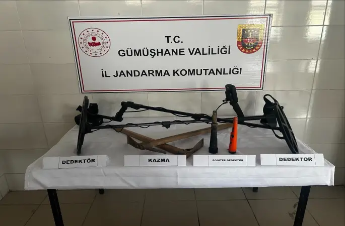 Kaçak kazı yapan 2 şüpheli suçüstü yakalandı
