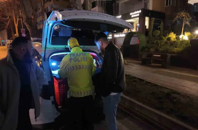 Kadıköy’de alkollü sürücü ekiplere zorluk çıkardı
