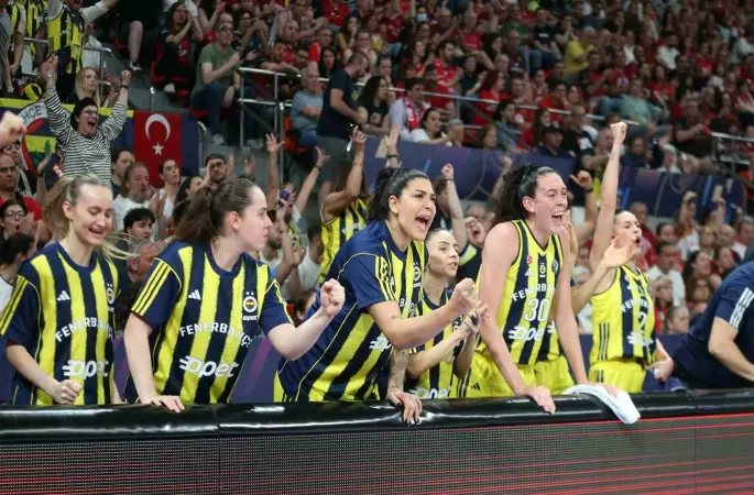Kadınlar Euroleague’de 3. kez şampiyon Fenerbahçe
