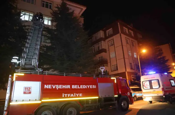 Kapıyı açmayınca ekipler seferber oldu
