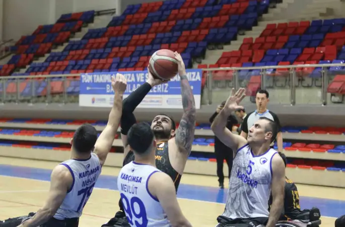 Karabük Demir Kartal, sahasında Galatasaray’a mağlup oldu
