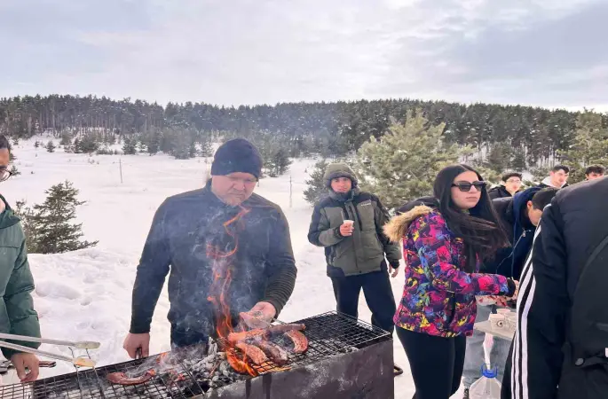 Kars Emniyeti’nden öğrencilere Sarıkamış’ta anlamlı etkinlik
