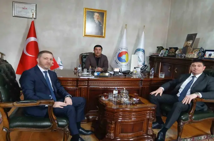 Kars’ta Türkiye-Azerbaycan ekonomik iş birliği masaya yatırıldı
