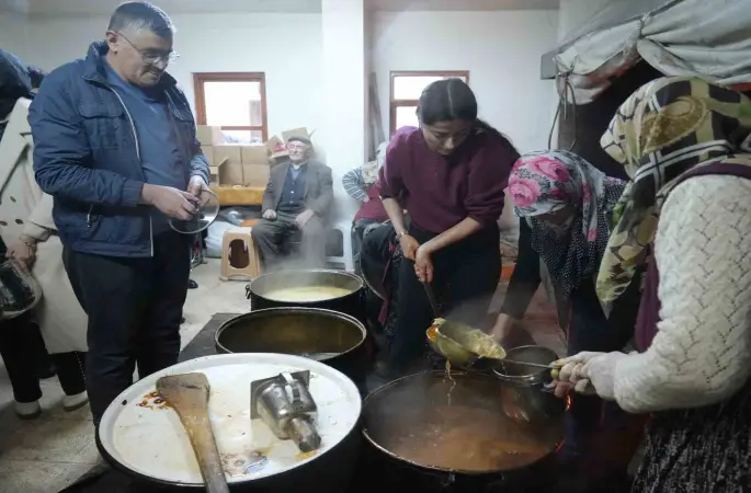 Kastamonu’da 8 asırlık "tekke çorbası" geleneği bu yıl da yaşatıldı
