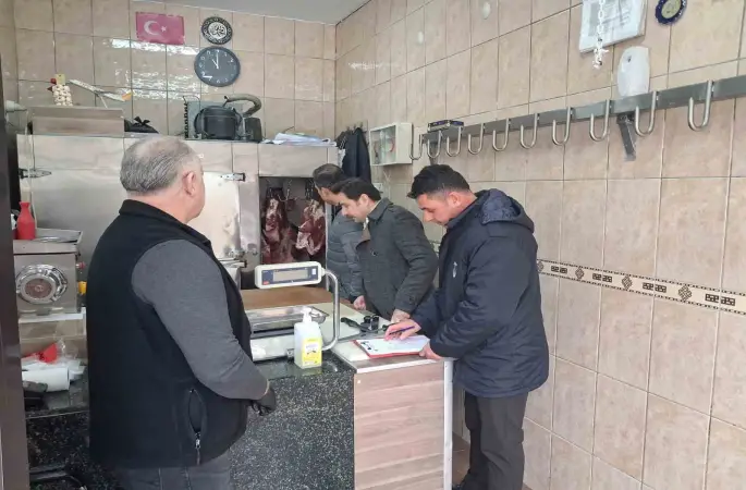 Kastamonu’da Ramazan ayı öncesinde alışveriş yerlerinde denetimler sürüyor
