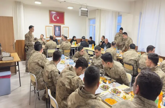 Kaymakam Arıkan, jandarma personeliyle iftarda buluştu
