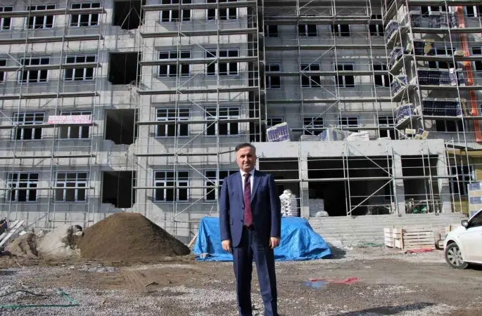 Kayseri’de ikili eğitimi sona erdirecek okulların inşaatları devam ediyor
