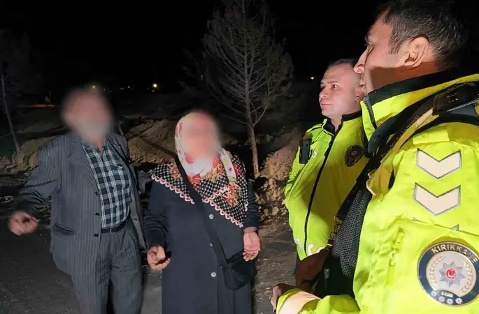Kaza sonrası sürücü kaçtı, yaşlı çift geldi: Polisi ikna etmek için dakikalarca dil döktüler
