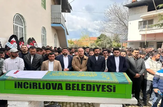 Kazada hayatını kaybeden 15 yaşındaki Egemen son yolculuğuna uğurlandı
