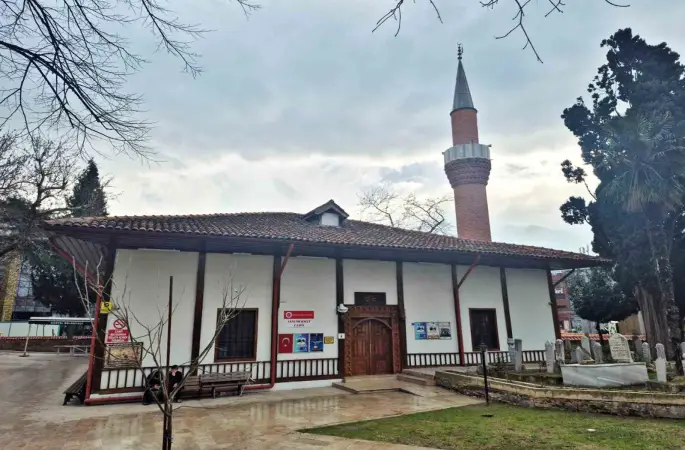 Kestel Vani Mehmet Camii’ne yakışan hizmet
