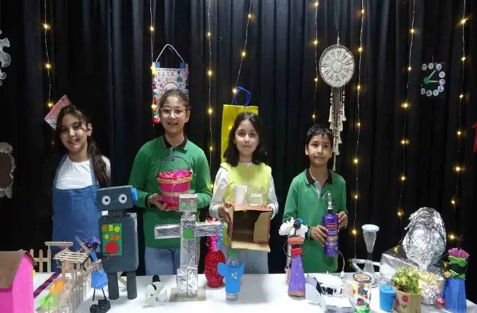 Kilis’te "Atıktan Sanata" sergisi: Öğrenciler atıkları sanata dönüştürdü
