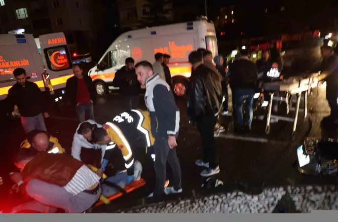 Kırmızı ışık ihlali kazaya neden oldu: 3 yaralı
