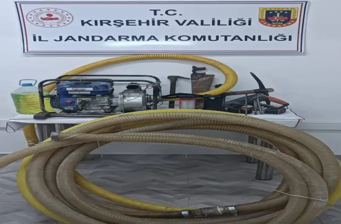 Kırşehir’de kaçak kazı yapan 8 şüpheli suçüstü yakalandı
