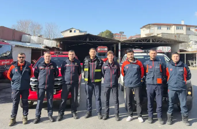 Kocaeli Büyükşehir İtfaiyesi, taşkın riskine karşı Edirne’de
