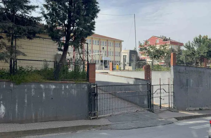 Kocaeli’de öğrencileri taciz ettiği iddia edilen çalışan tutuklandı
