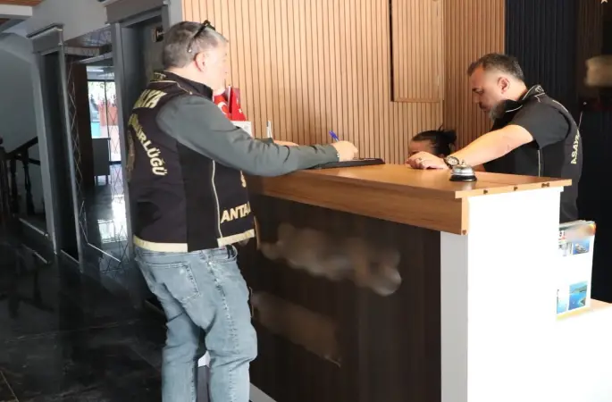 Konaklama tesisleri ve araç kiralama firmalarına eş zamanlı denetim
