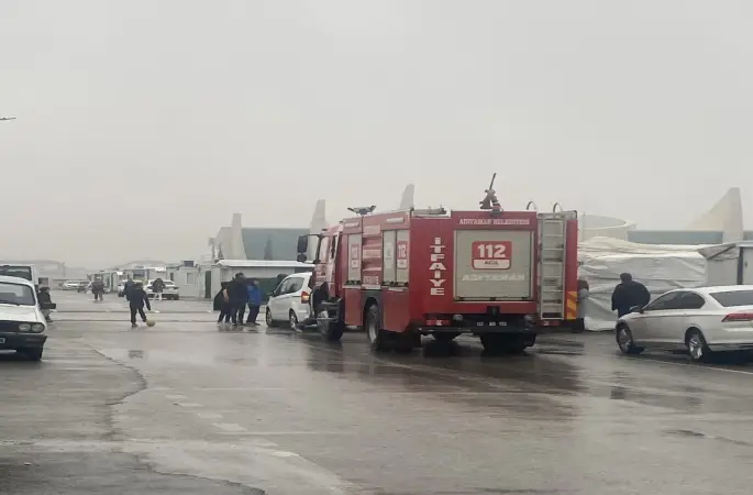 Konteyner kentte çıkan yangın korkuttu
