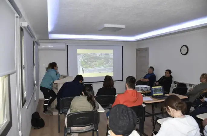 Köyceğiz Meslek Yüksekokulu’nda ‘Tıbbi Aromatik Bitkilerin Peyzajda Kullanımı’ semineri
