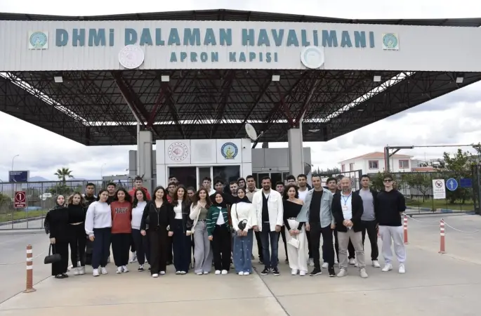 Köyceğiz MYO öğrencilerine havalimanında uygulamalı eğitim
