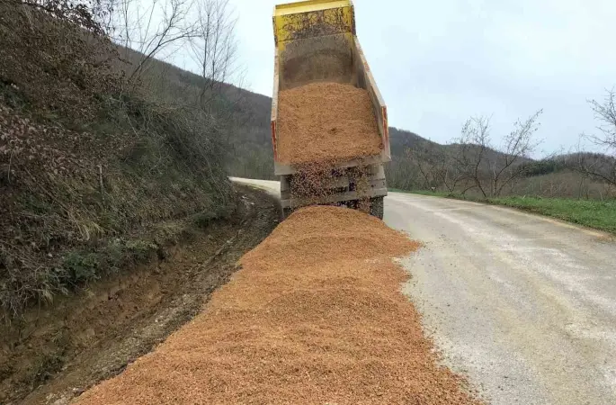 Köylerde v kanal çalışmaları sürüyor
