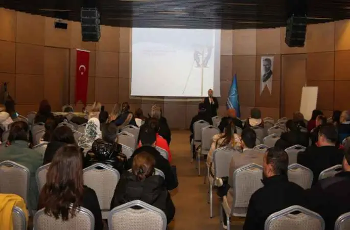 Küçükçekmece Belediyesi'nde İş Sağlığı ve Güvenliği eğitimi