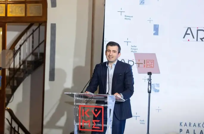 KÜME Mütevelli Heyeti Başkanı Selçuk Bayraktar: "Medeniyet mücadelemizi sanatın aydınlığıyla yeni bir menzile ulaştırıyoruz"
