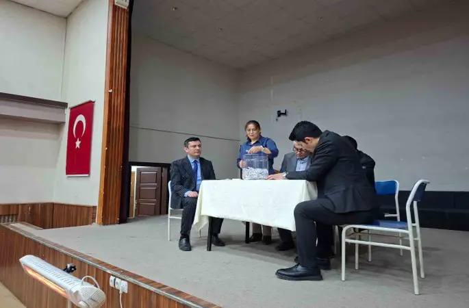 Kurumlarda çalışacak 150 kişi çekilen kurayla belirlendi
