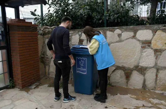 Kuşadası’nda evde dönüşüm Ege Mahallesi’nde başladı
