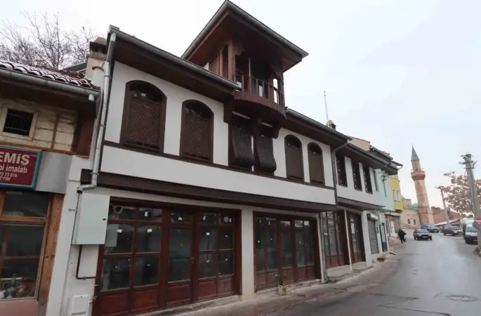 Kütahya İl Özel İdaresi’nden kültür ve sanata yeni mekânlar
