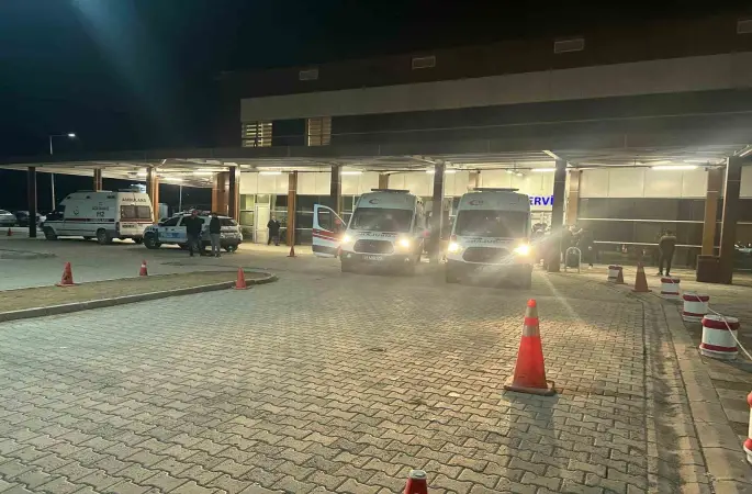 Malazgirt’te silahlı kavga: 5 yaralı
