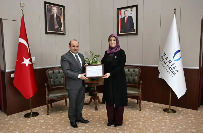 Manisa CBÜ’ye "Beslenme Dostu İş Yeri" belgesi
