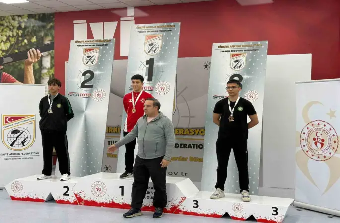 Manisalı atıcılardan 2 şampiyonluk
