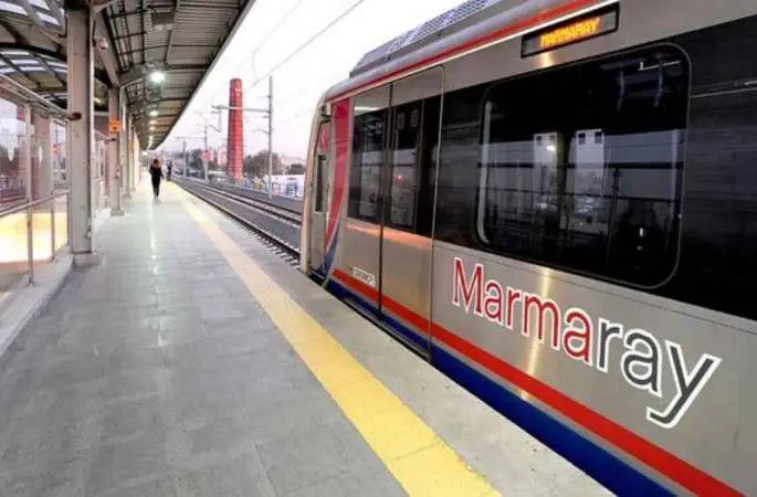 Marmaray’da intihar girişimi! Seferler tek hattan yapılıyor