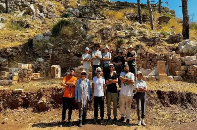 Martı Hemithea Hotel Kastabos Antik Kenti, Hemithea Kutsal Alanı’ndaki kazı çalışmalarına destek oluyor