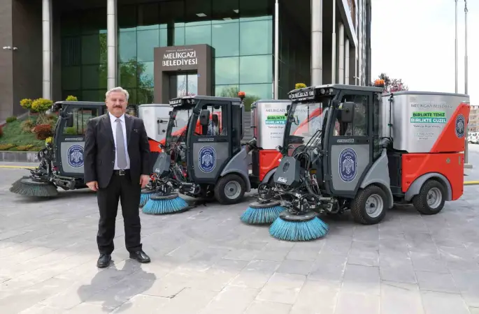 Melikgazi’nin hizmet kalitesini artıracak yeni araçlar sahada
