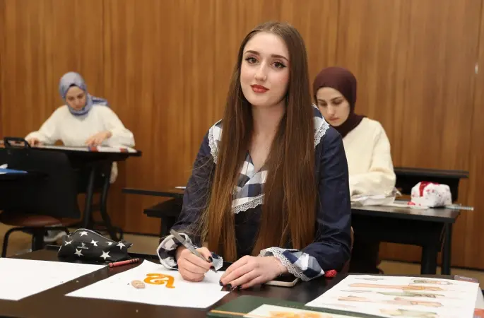 Melisa, moda akademisi sayesinde İtalya’da eğitim hakkı kazandı
