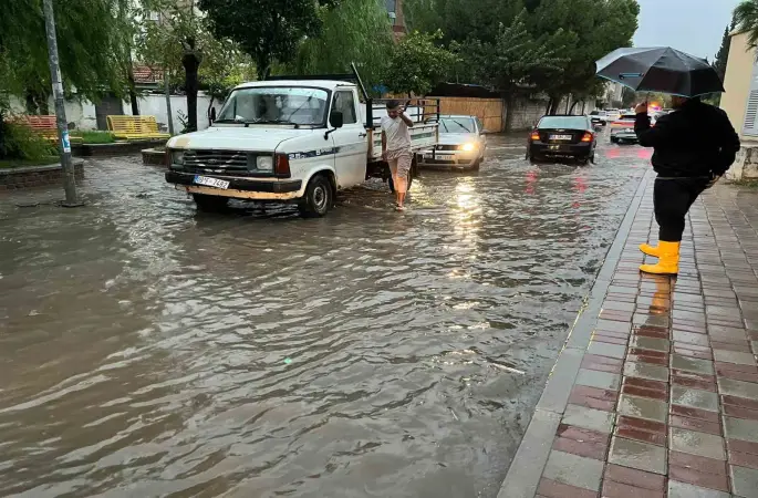 Meteoroloji’den Aydın için çok kuvvetli yağış uyarısı
